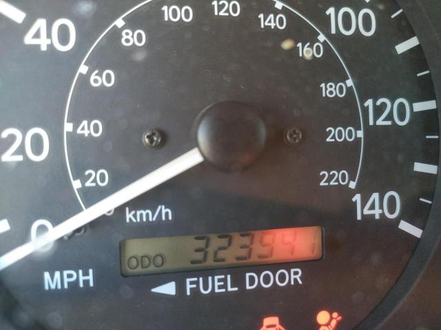 Photo 8 from auction – 2001 TOYOTA CAMRY LE with VIN 4T1BF28K41U965863