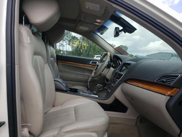 Photo 5 from auction – 2012 LINCOLN MKT with VIN 2LMHJ5FR2CBL54737