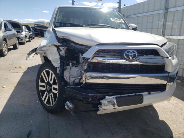 Photo 9 from auction – 2018 TOYOTA 4RUNNER SR with VIN JTEBU5JR2J5536052