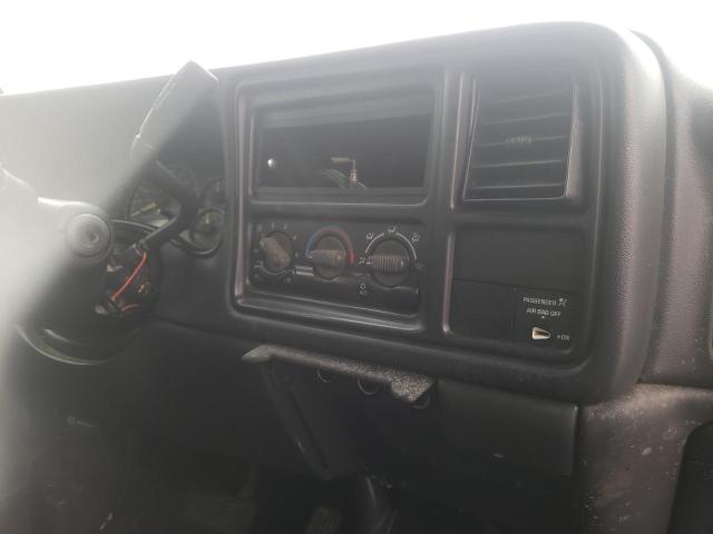 Photo 10 from auction – 2002 GMC NEW SIERRA with VIN 2GTEK19T421185583