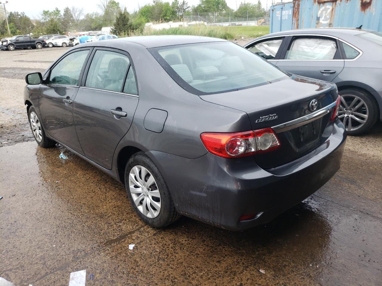 Photo 3 from auction – 2013 TOYOTA COROLLA with VIN 2T1BU4EE4DC958336