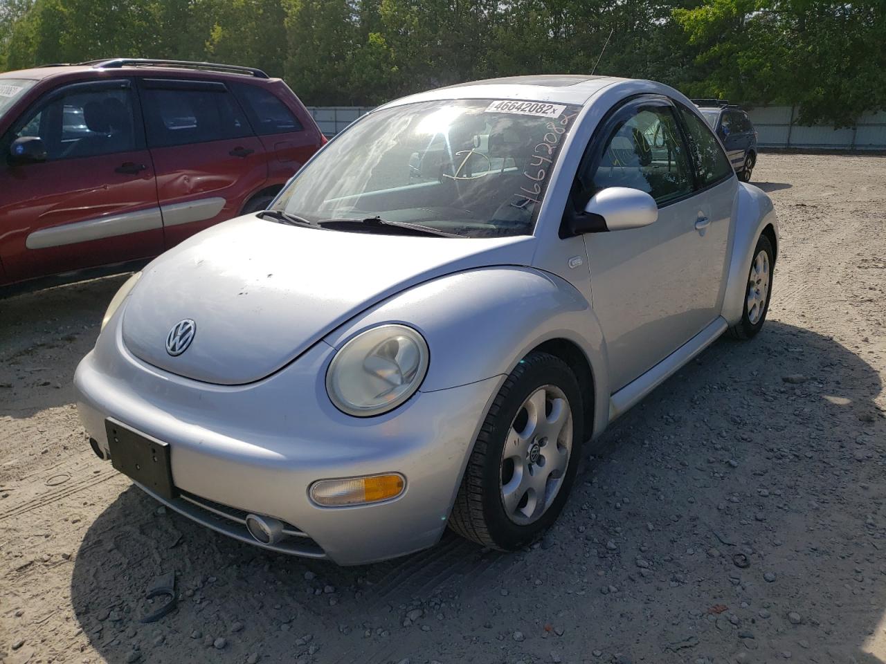 Photo 2 from auction – 2002 VOLKSWAGEN BEETLE with VIN 3VWCK21C52M402637