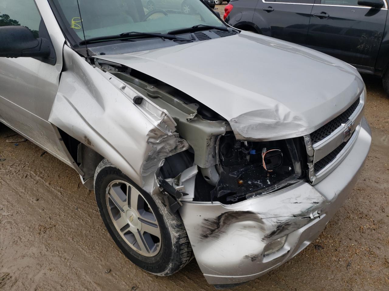 Photo 9 from auction – 2008 CHEVROLET TRAILBLAZE with VIN 1GNDS13S582154726