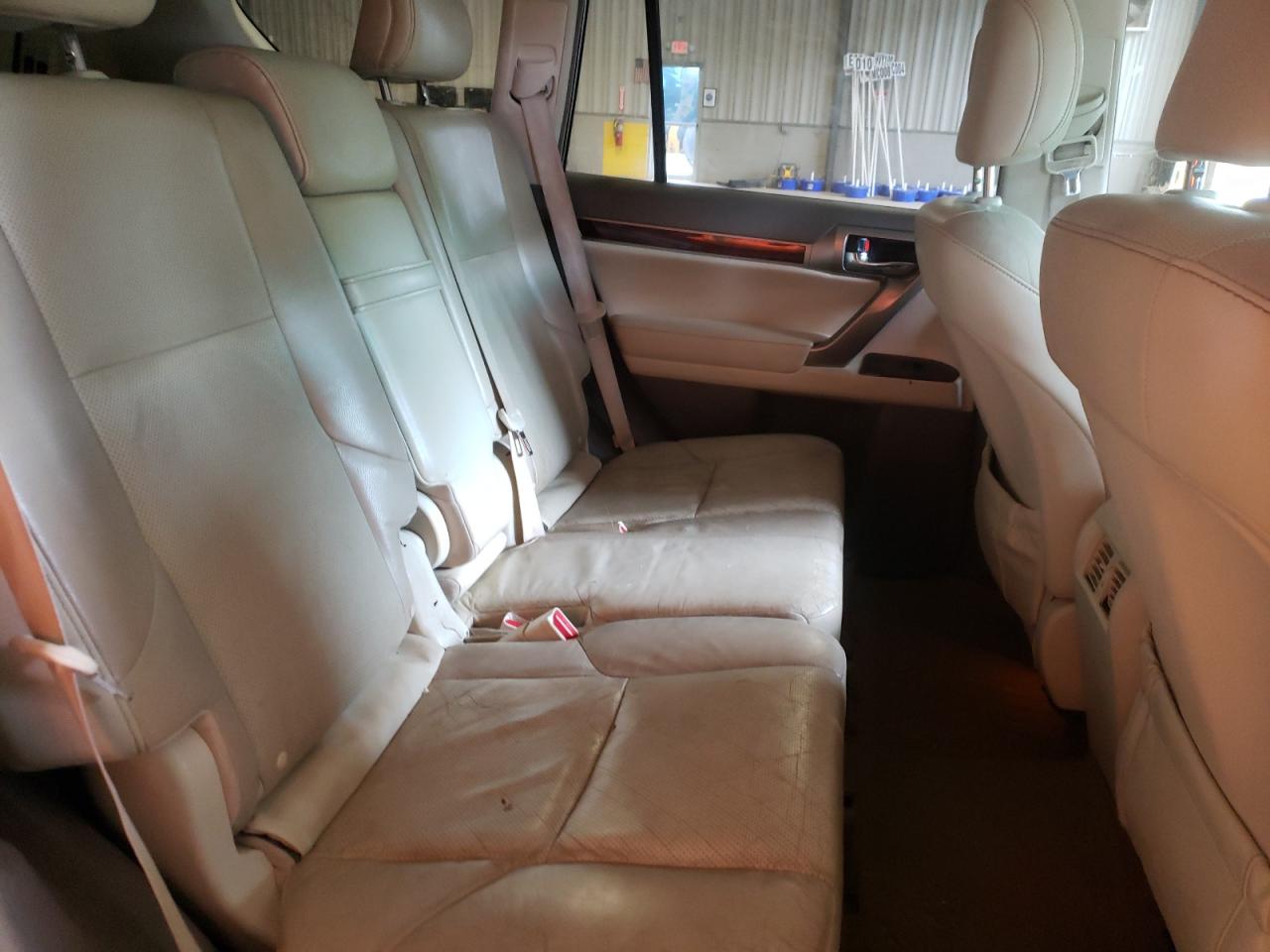 Photo 6 from auction – 2011 LEXUS GX 460 with VIN JTJBM7FXXB5022696