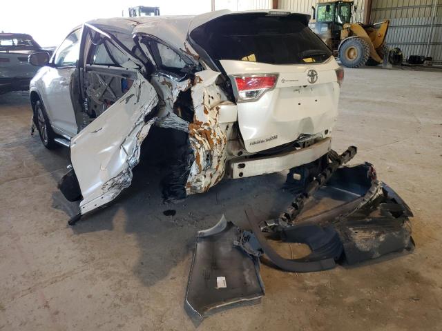Photo 3 from auction – 2015 TOYOTA HIGHLANDER with VIN 5TDZARFHXFS011406