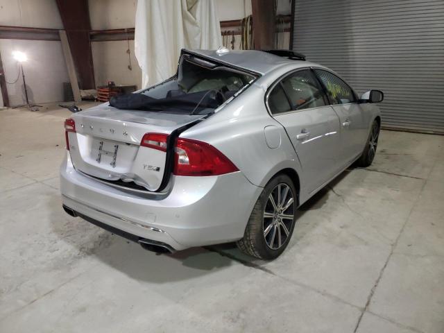 Photo 4 from auction – 2017 VOLVO S60 PREMIE with VIN LYV402TK0HB139909