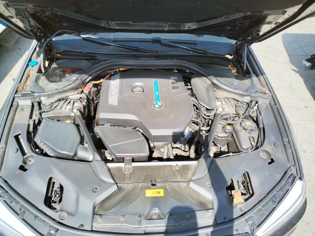 Photo 7 from auction – 2018 BMW 530E with VIN WBAJA9C59JB033840