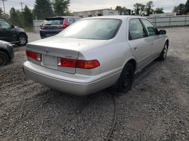 Photo 7 from auction – 2001 TOYOTA CAMRY CE with VIN 4T1BG22K41U022572