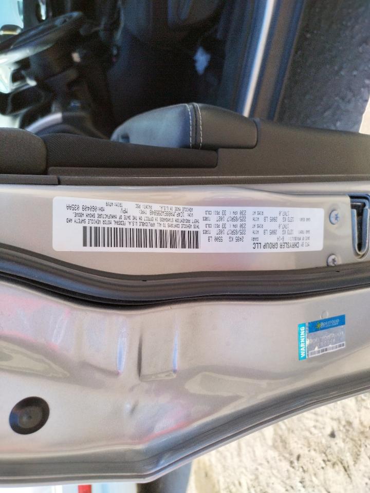 Photo 10 from auction – 2014 JEEP CHEROKEE S with VIN 1C4PJMAB9EW295848