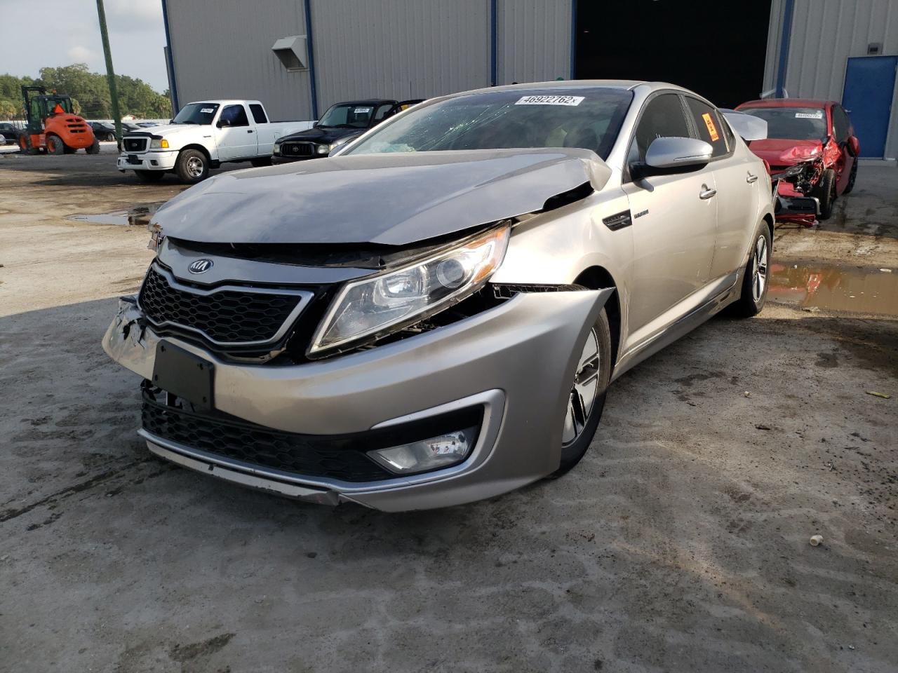 Photo 15 from auction – 2013 KIA OPTIMA HYB with VIN KNAGM4AD5D5047235