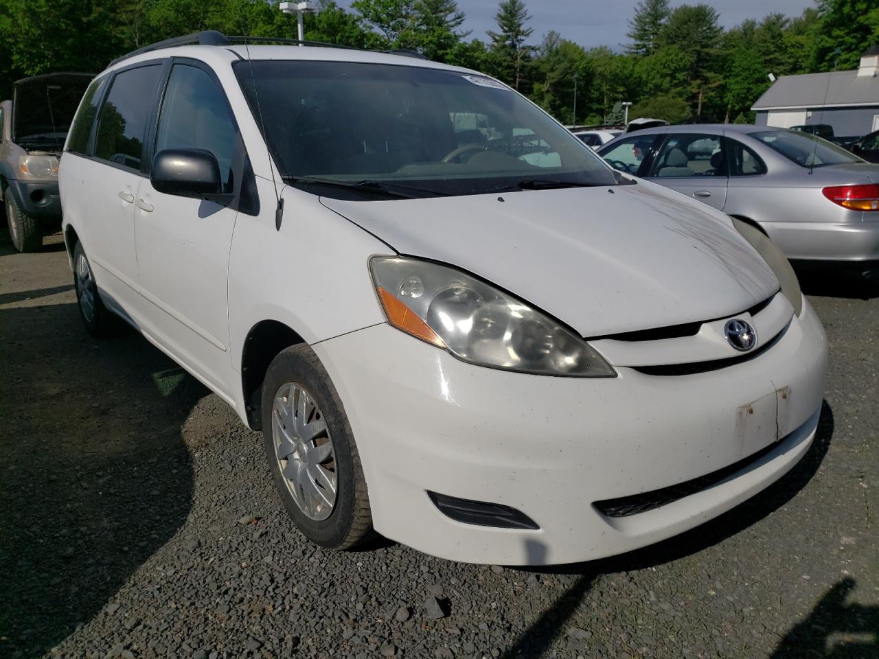 Photo 1 from auction – 2007 TOYOTA SIENNA CE with VIN 5TDZK23C47S062740