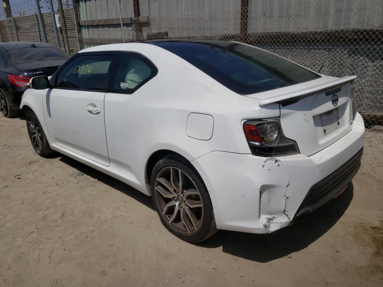 Photo 3 from auction – 2014 TOYOTA SCION TC with VIN JTKJF5C75E3082282