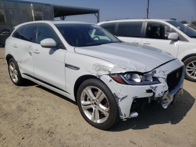 Photo 4 from auction – 2017 JAGUAR F-PACE R - with VIN SADCL2BV2HA045413