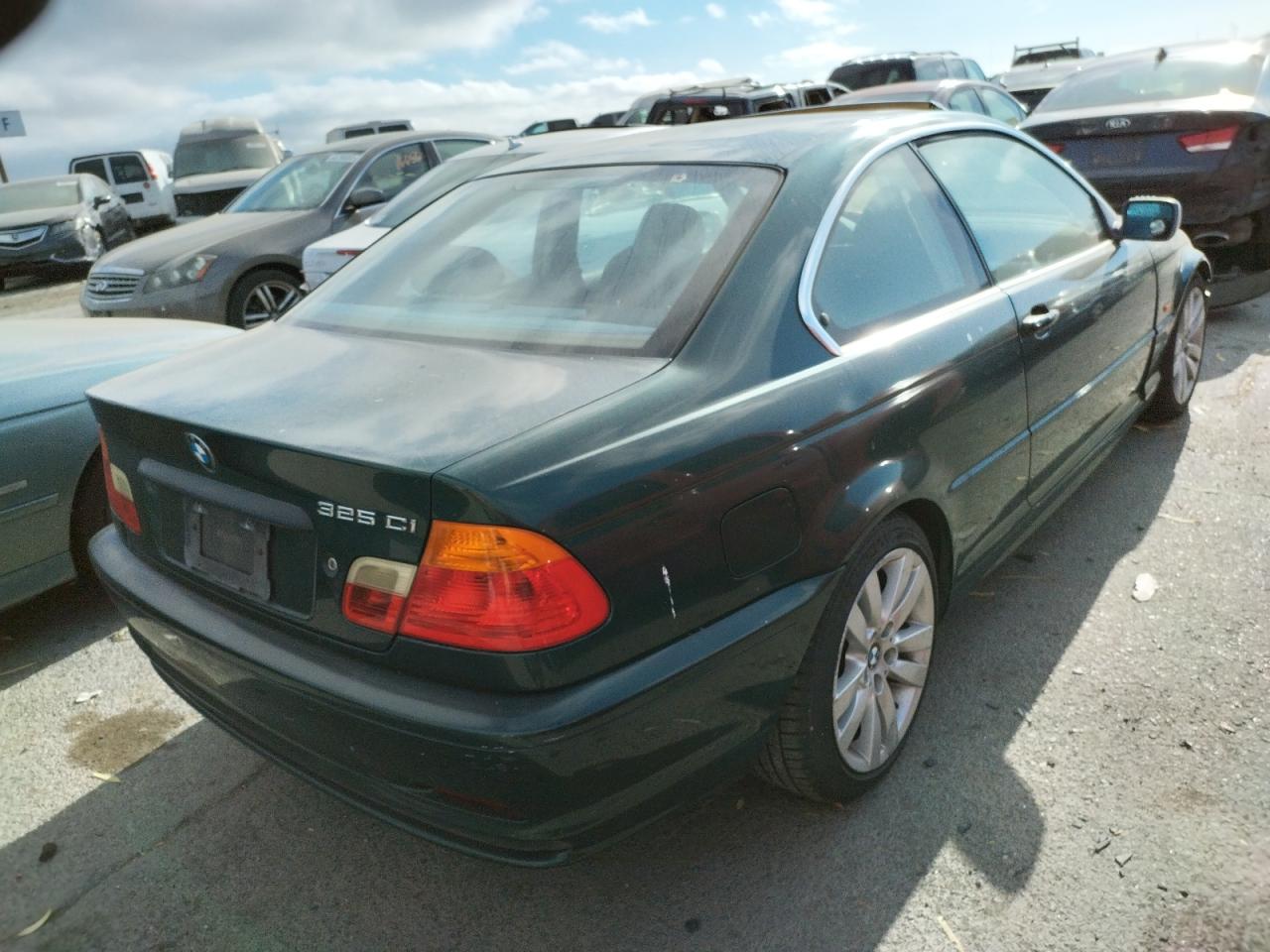 Photo 4 from auction – 2001 BMW 325 CI with VIN WBABN33481JW54294