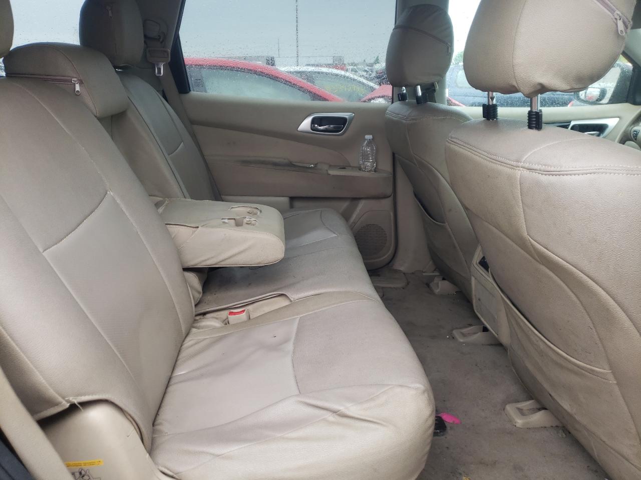 Photo 6 from auction – 2014 NISSAN PATHFINDER with VIN 5N1AR2MNXEC612901