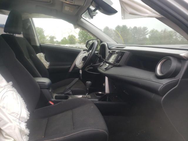 Photo 5 from auction – 2017 TOYOTA RAV4 HV LE with VIN JTMRJREV8HD085705