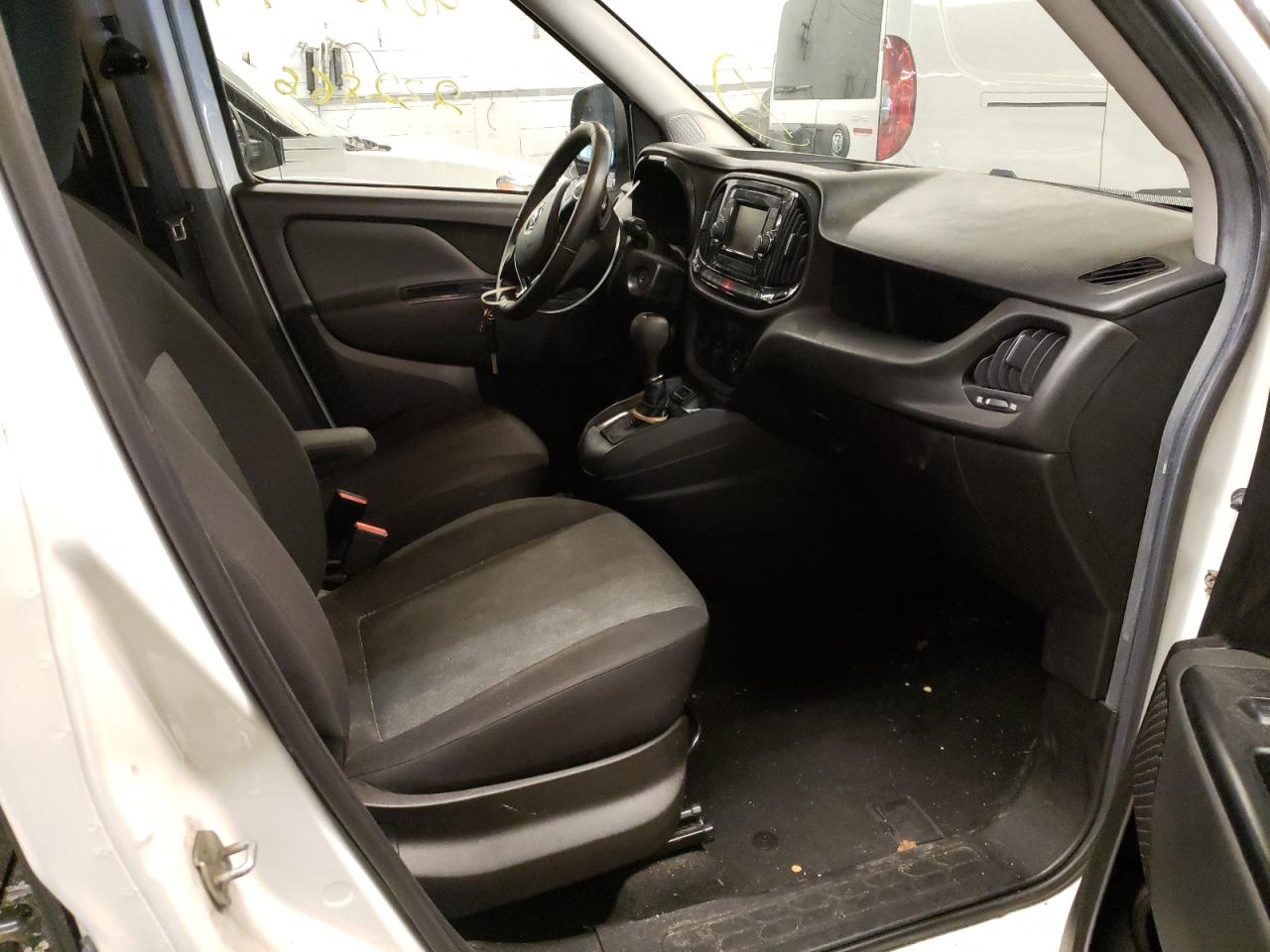 Photo 5 from auction – 2017 RAM PROMASTER with VIN ZFBERFBB2H6E57677