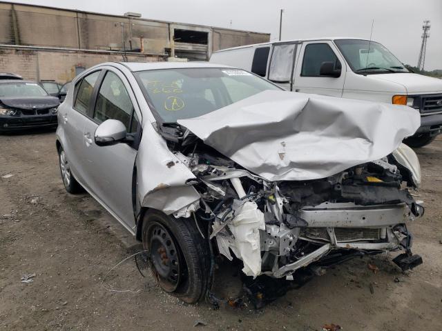 TOYOTA PRIUS C 2013 with VIN JTDKDTB30D1040522 - Photo from auction