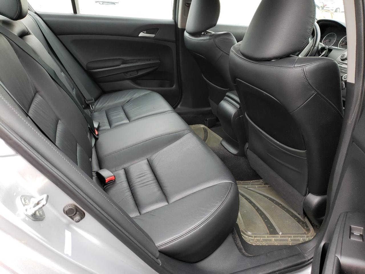 Photo 6 from auction – 2012 HONDA ACCORD se with VIN 1HGCP2F61CA229903