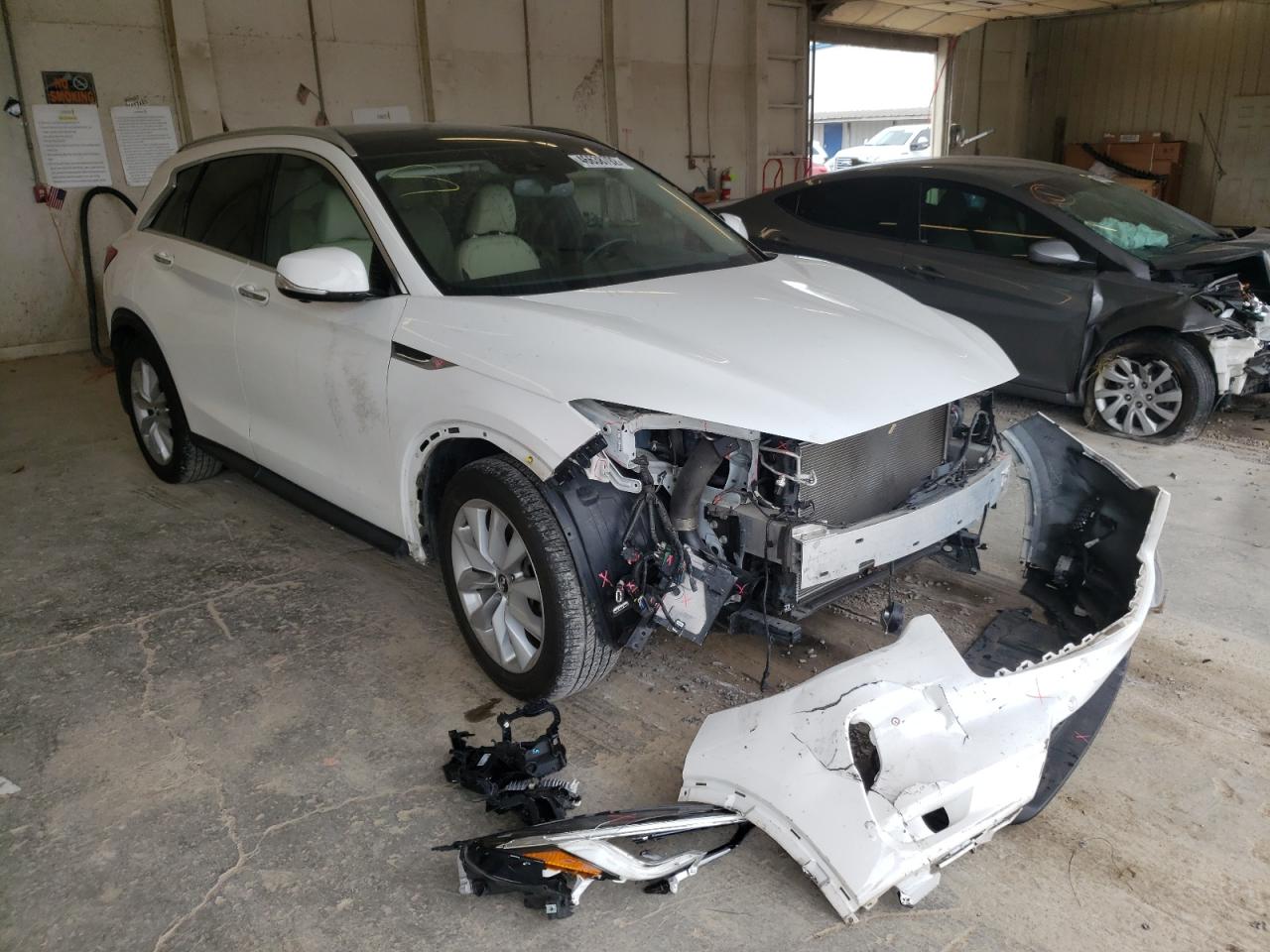 Photo 1 from auction – 2019 INFINITI QX50 ESSEN with VIN 3PCAJ5M37KF107232