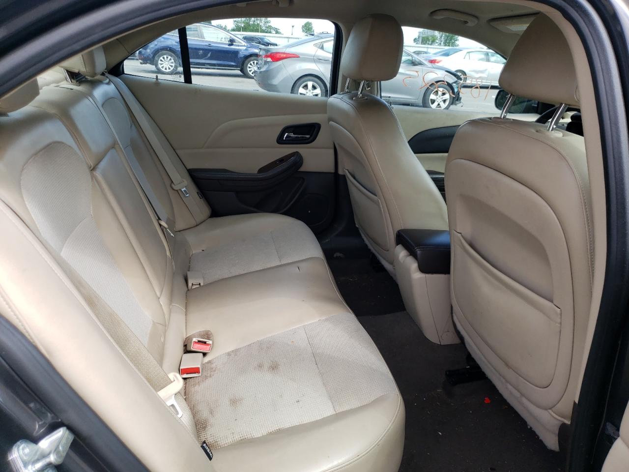 Photo 6 from auction – 2013 CHEVROLET MALIBU 1LT with VIN 1G11D5SR2DF280310