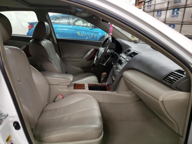 Zdjęcie 5 z aukcji – 2011 TOYOTA CAMRY BASE z VIN 4T1BF3EK2BU594360