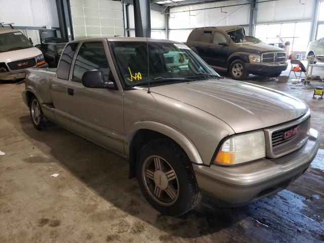 GMC SONOMA 1998 with VIN 1GTCS19X0W8526765 - Photo from auction