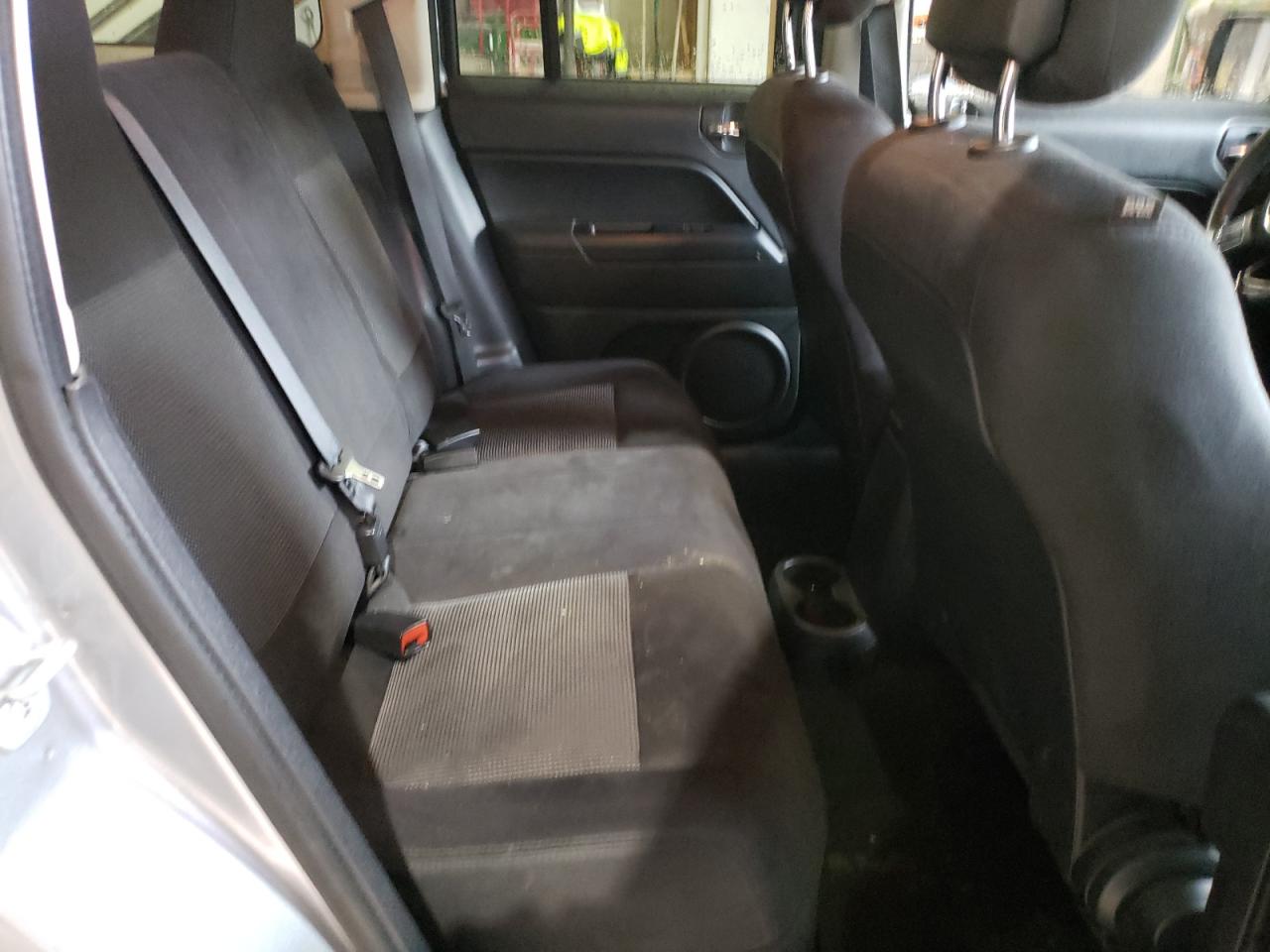 Photo 17 from auction – 2015 JEEP PATRIOT SP with VIN 1C4NJRBB2FD248371