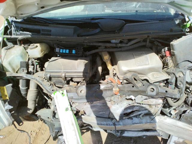 Photo 7 from auction – 2005 TOYOTA PRIUS with VIN JTDKB20U453076408