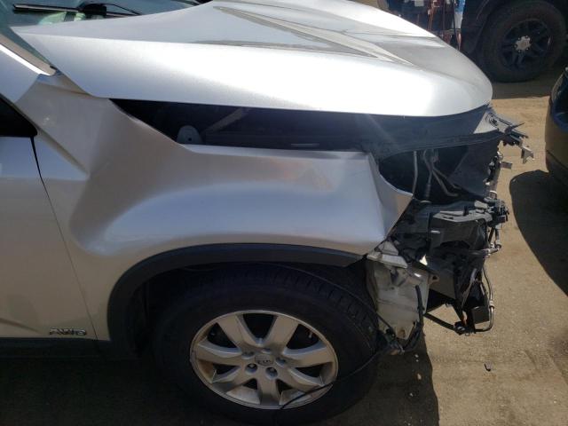 Photo 9 from auction – 2012 KIA SORENTO BA with VIN 5XYKTDA22CG286441