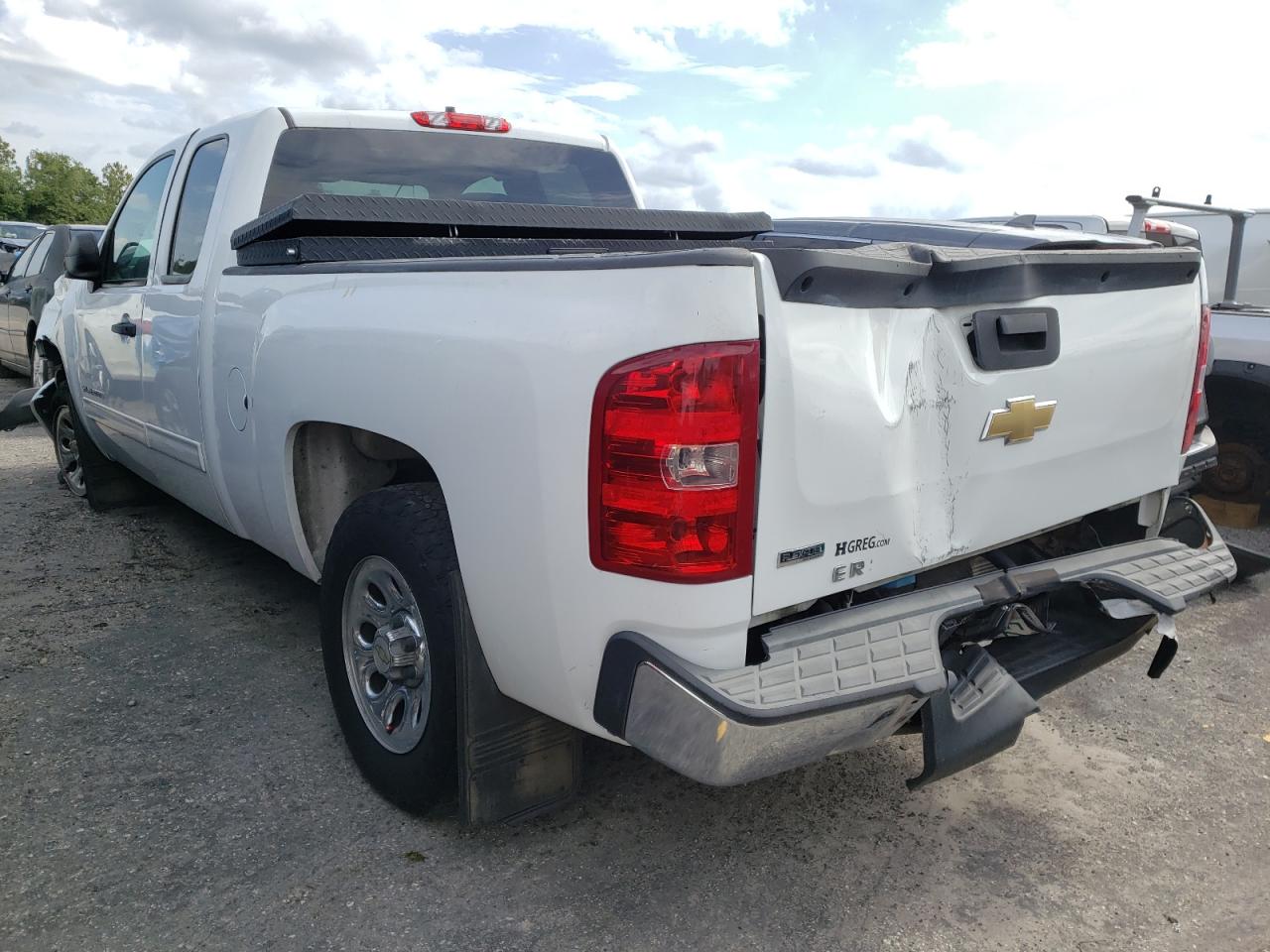 Photo 3 from auction – 2011 CHEVROLET SILVERADO with VIN 1GCRCREA2BZ415730