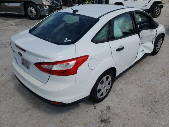 Photo 4 from auction – 2012 FORD FOCUS S with VIN 1FAHP3E20CL151035