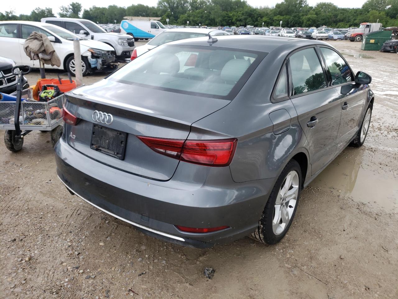 Photo 4 from auction – 2018 AUDI A3 PREMIUM with VIN WAUAUHFF8J1008603