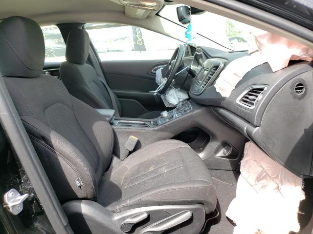 Photo 5 from auction – 2017 CHRYSLER 200 LX with VIN 1C3CCCFBXHN511197