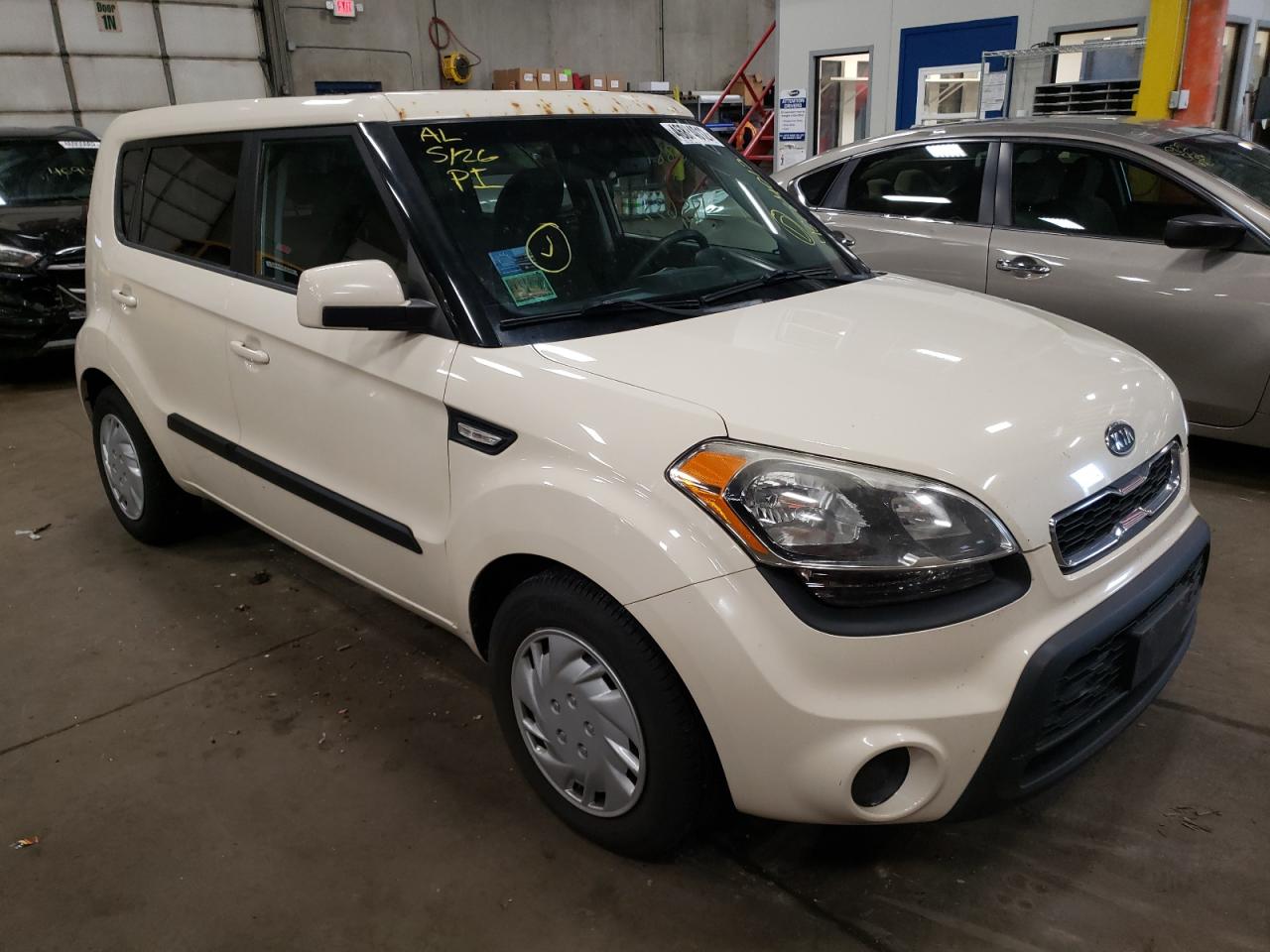 KIA SOUL 2012 with VIN KNDJT2A53C7390301 - Photo from auction