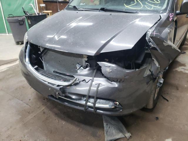 Photo 9 from auction – 2016 CHRYSLER TOWN & COU with VIN 2C4RC1BG3GR188916