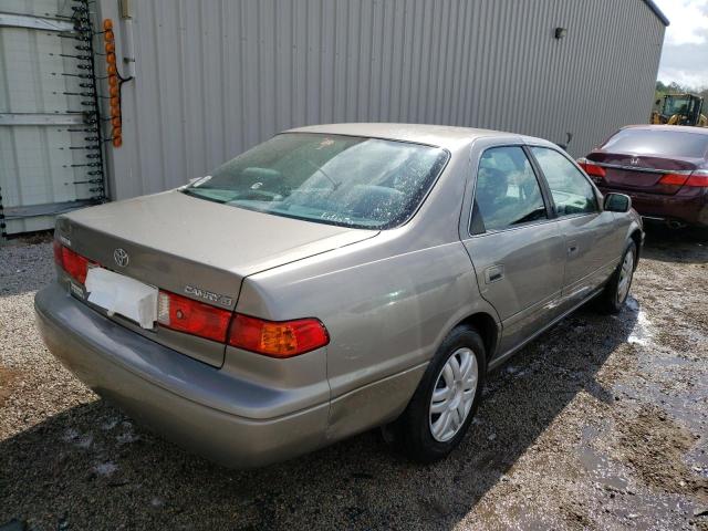 Photo 4 from auction – 2001 TOYOTA CAMRY CE with VIN 4T1BG22K11U083653