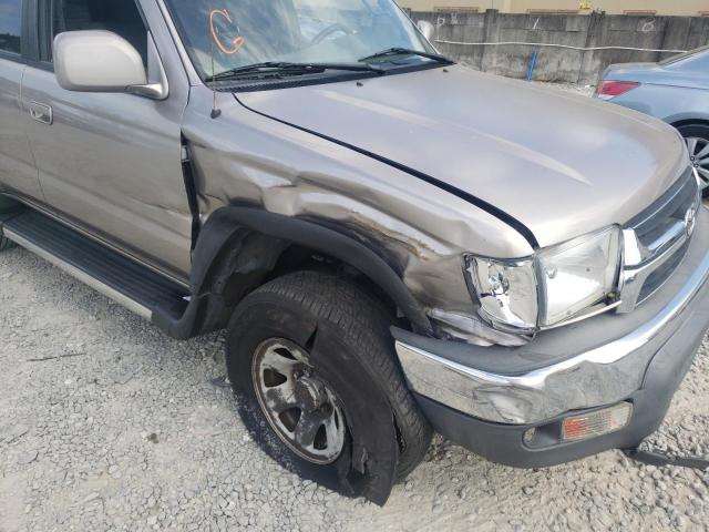 Photo 9 from auction – 2001 TOYOTA 4RUNNER SR with VIN JT3GN86RX10212916