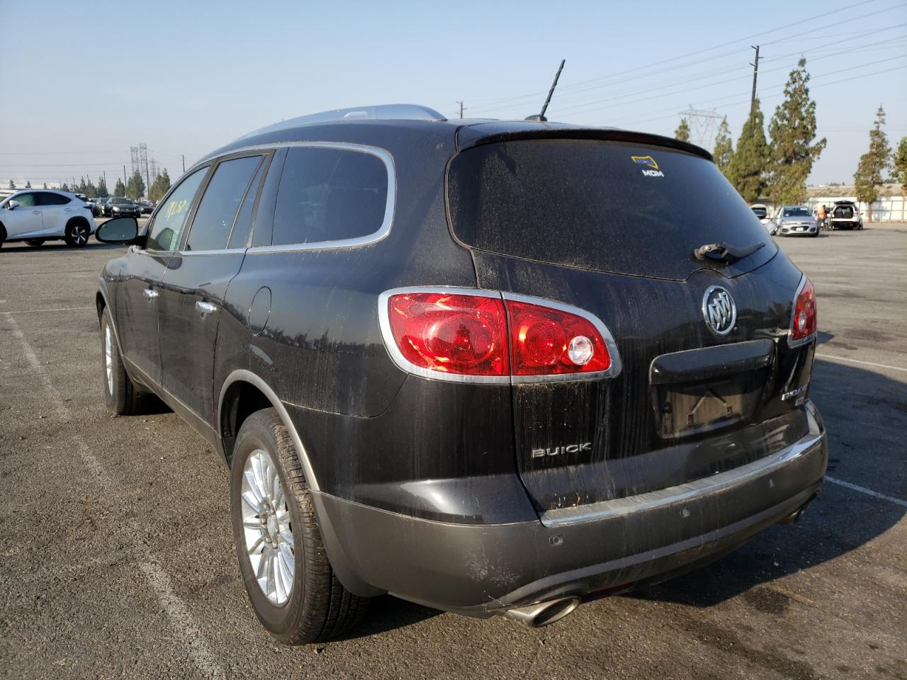 Photo 16 from auction – 2011 BUICK ENCLAVE CX with VIN 5GAKRBED3BJ181759