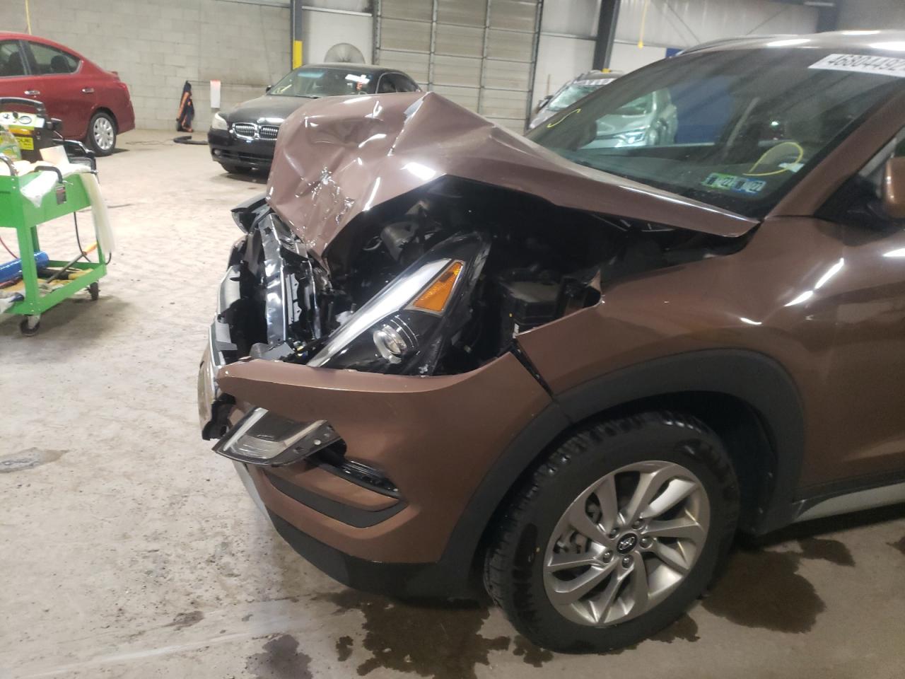 Photo 9 from auction – 2017 HYUNDAI TUCSON LIM with VIN KM8J3CA24HU577949