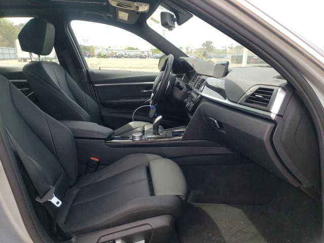 Photo 5 from auction – 2017 BMW 330 XI with VIN WBA8D9G35HNU61556