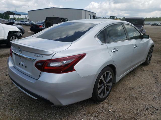 Photo 4 from auction – 2017 NISSAN ALTIMA 3.5 with VIN 1N4BL3AP4HC165577