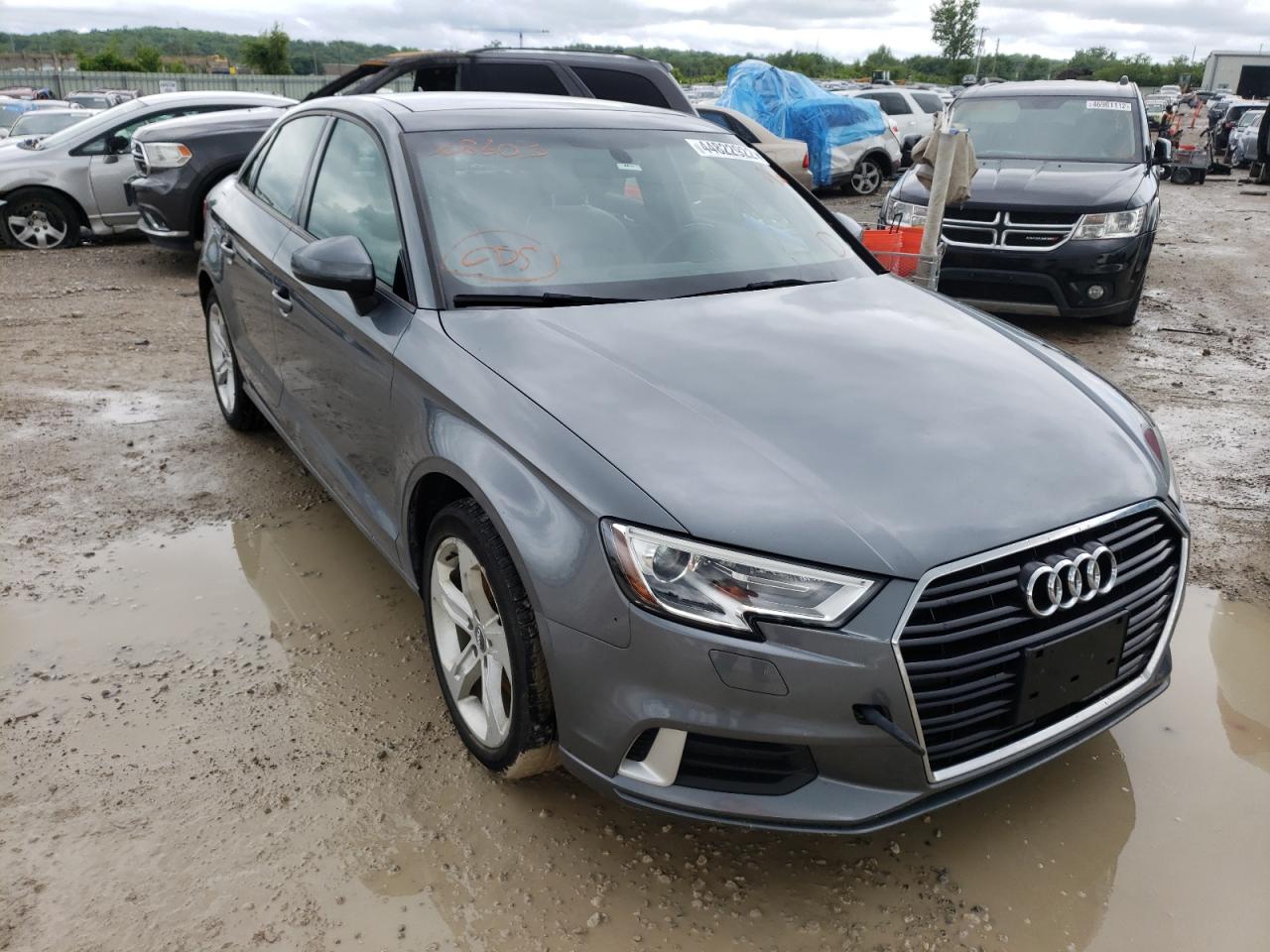 AUDI A3 PREMIUM 2018 with VIN WAUAUHFF8J1008603 - Photo from auction