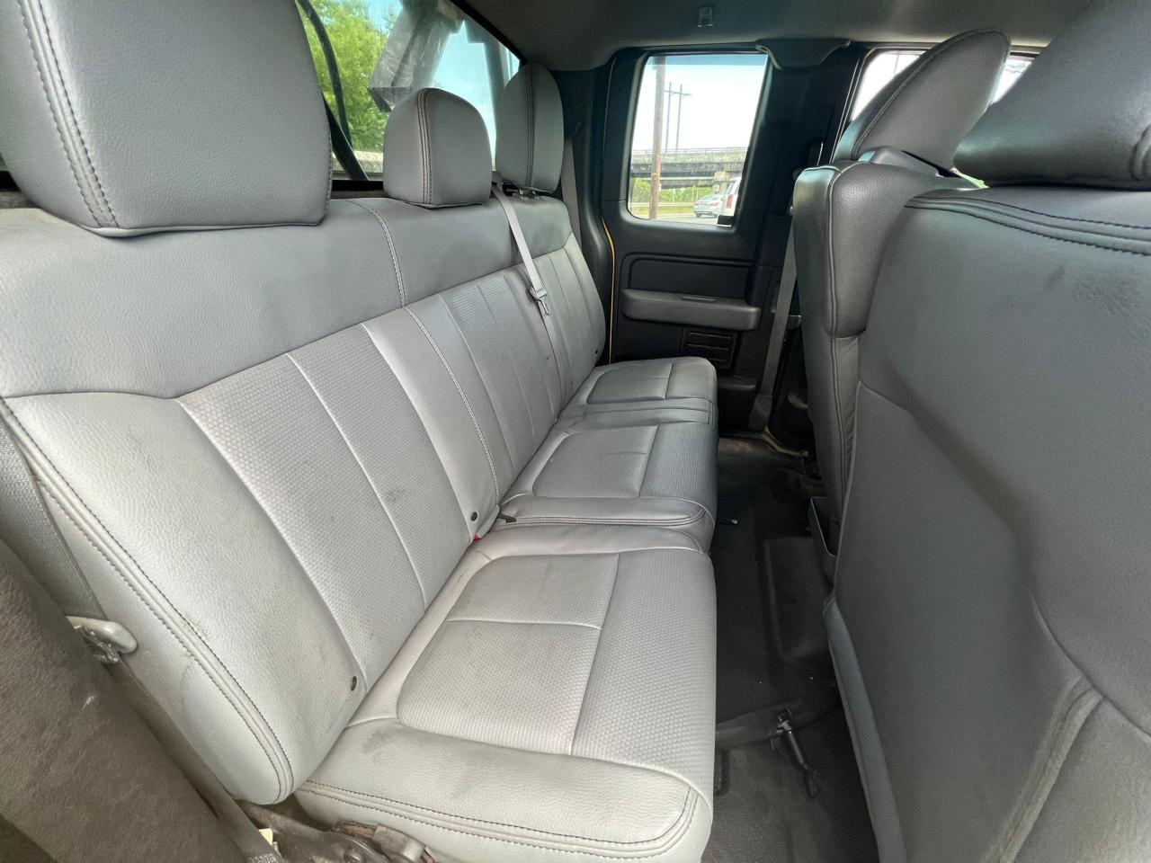 Photo 6 from auction – 2011 FORD F150 SUPER with VIN 1FTEX1CMXBKD63232