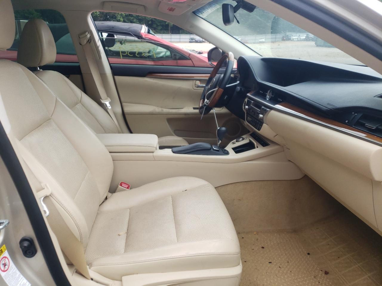 Photo 18 from auction – 2013 LEXUS ES 300H with VIN JTHBW1GG0D2003375