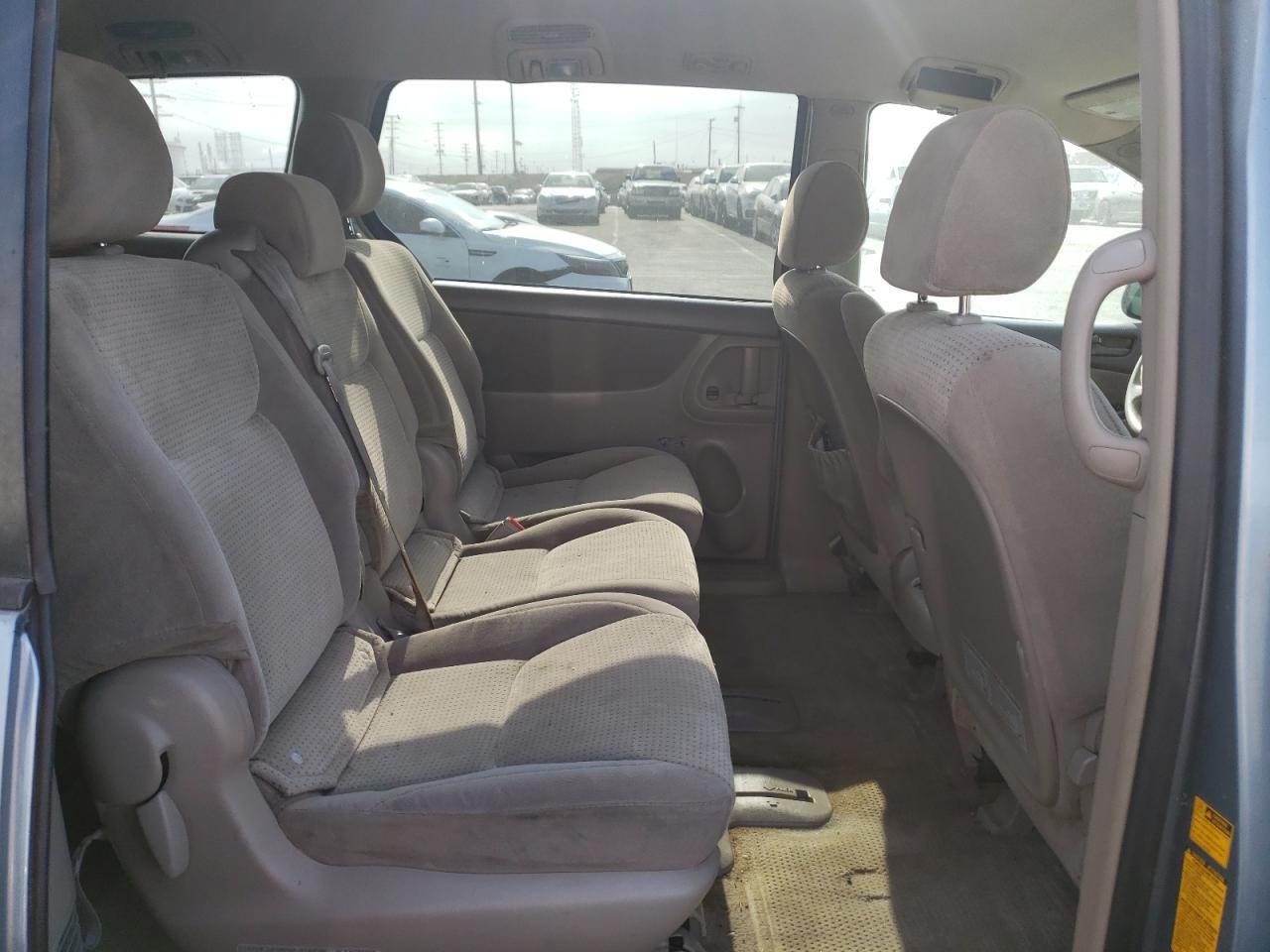 Photo 6 from auction – 2006 TOYOTA SIENNA CE with VIN 5TDZA23C06S585545