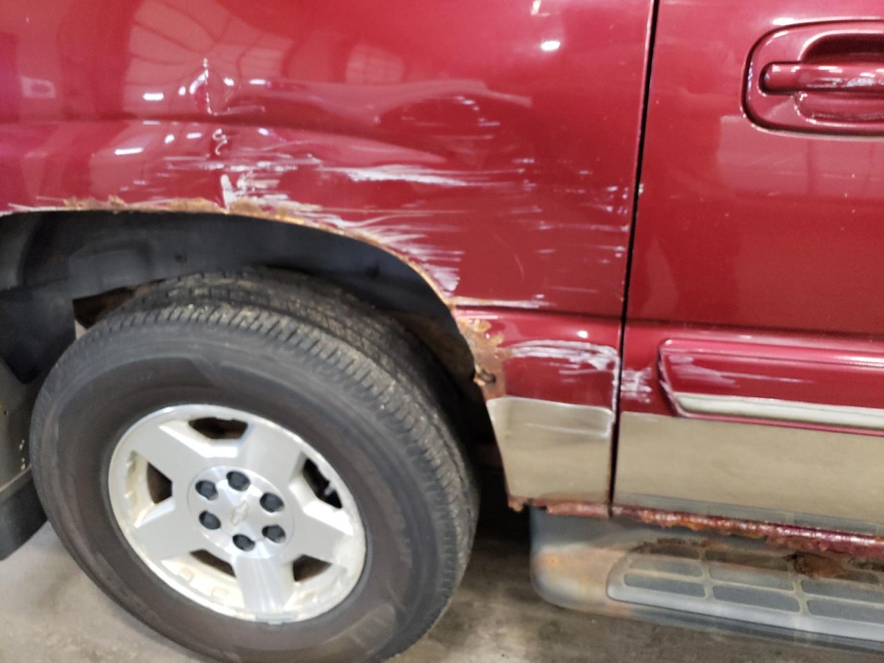 Photo 9 from auction – 2005 CHEVROLET SUBURBAN K with VIN 3GNFK16Z55G196897