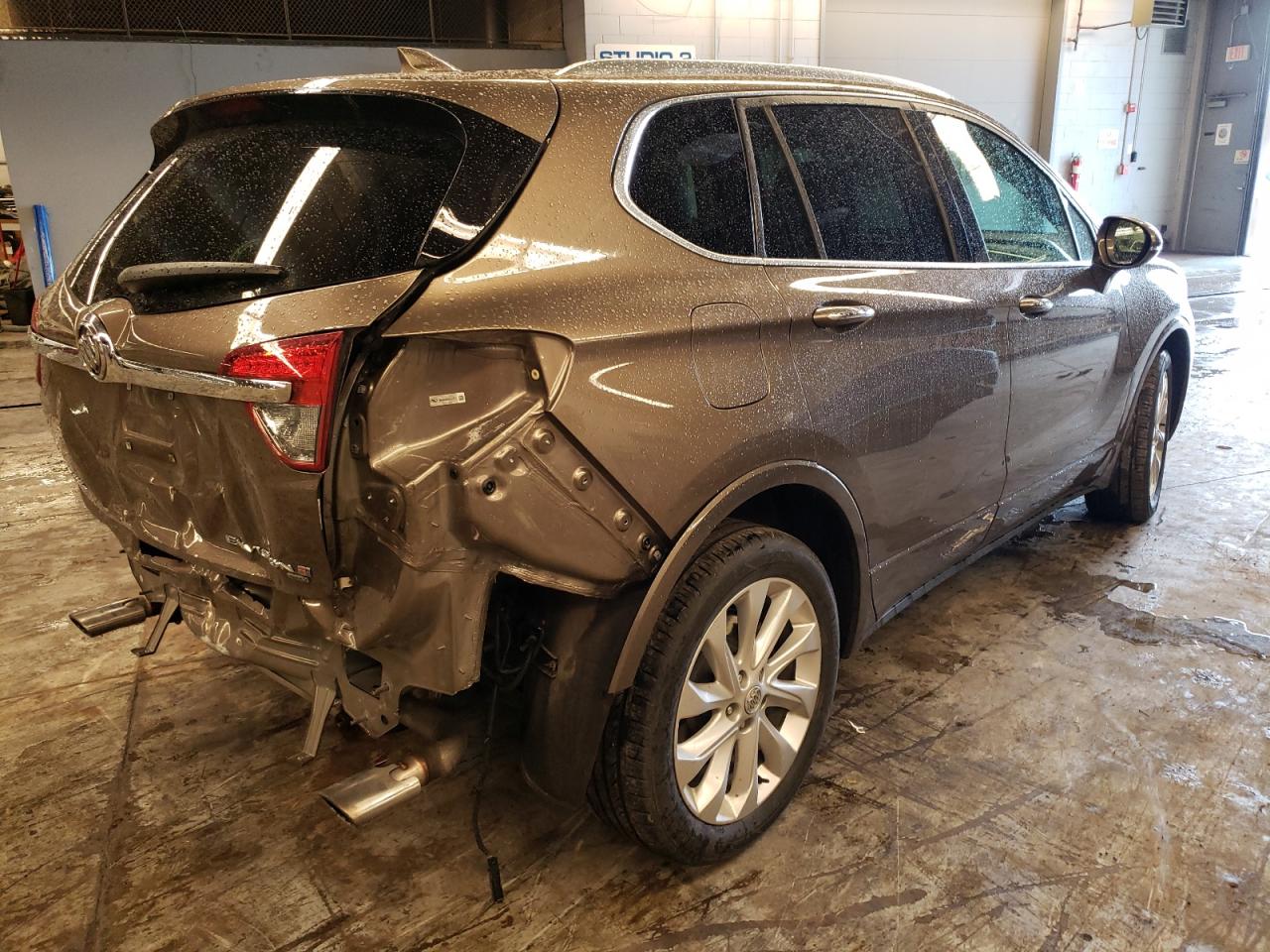 Photo 4 from auction – 2017 BUICK ENVISION P with VIN LRBFXFSX0HD054596