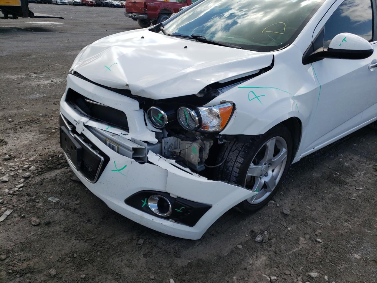 Photo 20 from auction – 2014 CHEVROLET SONIC LTZ with VIN 1G1JE5SB7E4220231