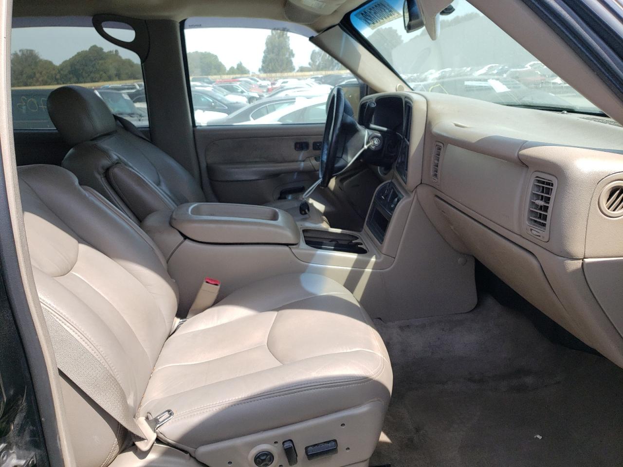 Photo 5 from auction – 2003 CHEVROLET SILVERADO with VIN 1GCHK23G63F243458